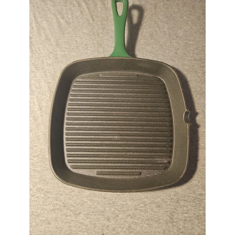 Never Used Cuisinart GreenEnamel 9 1/4